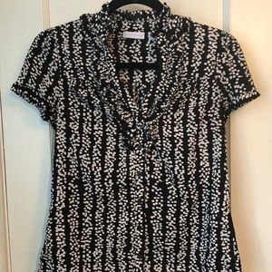 New York & Co black & white print blouse